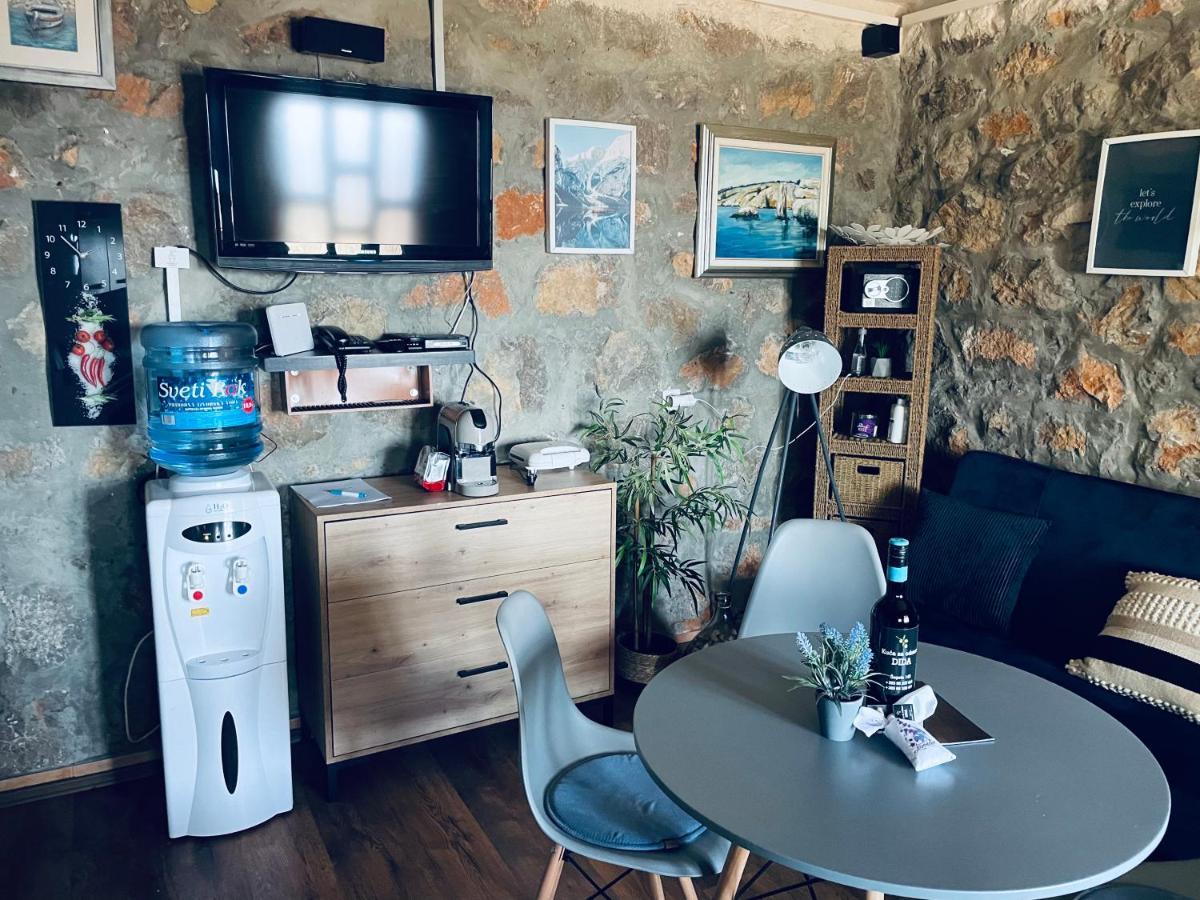Vila Kuca Za Odmor “Dida” Stinica Exteriér fotografie